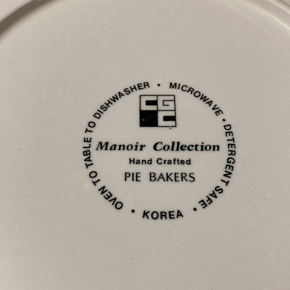 Manoir Collection Apple Pie Plate, Vintage Ceramic Pie Recipe Deep Baking Dish - Picture 6 of 11